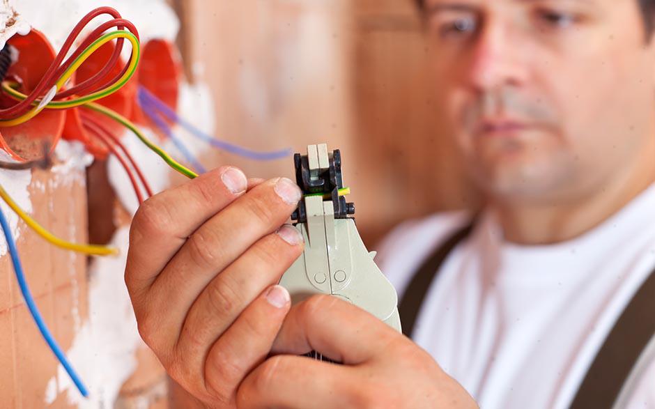 artisan électricien Cergy